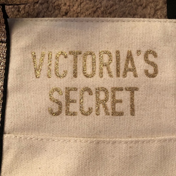 Victoria’s Secret Tote - Picture 4 of 14
